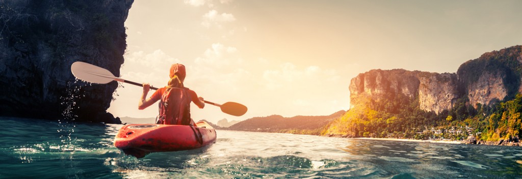 AdobeStock_95027052_Kayak